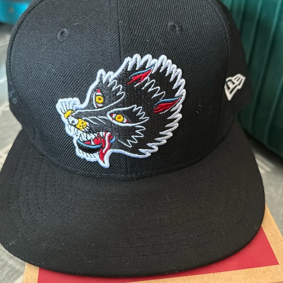 Few and Far SnapBack Wolf - Picture 1 of 5